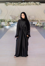 Load image into Gallery viewer, FEATHER SLEEVE ABAYA | BLACK |