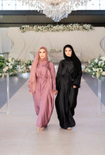Load image into Gallery viewer, FEATHER SLEEVE ABAYA | BLACK |