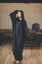 Load image into Gallery viewer, CLOSED CRYSTAL BATWING ABAYA | BLACK |