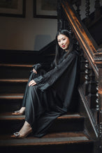 Load image into Gallery viewer, CLOSED CRYSTAL BATWING ABAYA | BLACK |