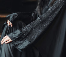Load image into Gallery viewer, CLOSED CRYSTAL BATWING ABAYA | BLACK |