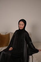 Load image into Gallery viewer, CRYSTAL COLLAR ORGANZA 4 PIECE ABAYA | BLACK |