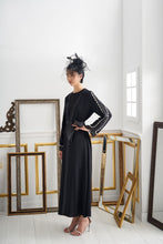 Load image into Gallery viewer, OPEN EMBELLISHED SLEEVE ABAYA