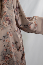Load image into Gallery viewer, SAIFI | FLORAL SATIN ABAYA
