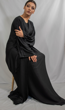 Load image into Gallery viewer, BAHRAINI TWO PIECE ABAYA | BLACK |