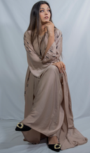 Load image into Gallery viewer, BAHRAINI TWO PIECE ABAYA | MINK |