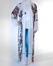 Load image into Gallery viewer, FOREST COLLECTION | WHITE CRÉPE |