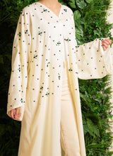 Load image into Gallery viewer, | OPEN CREAM ABAYA |