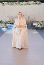 Load image into Gallery viewer, | LUXE | STRUCTURED GOLD CRYSTAL MOTIF CAPE
