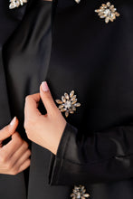 Load image into Gallery viewer, | LUXE | BLACK STRUCTURED CRYSTAL COLLAR MOTIF CAPE
