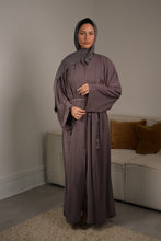 Load image into Gallery viewer, | CLASSIC NIDA ABAYA WITH CRYSTAL FLOWER DETAIL  | AVAILABLE IN 4 COLOURS |
