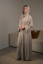 Load image into Gallery viewer, | CLASSIC NIDA ABAYA WITH CRYSTAL FLOWER DETAIL  | AVAILABLE IN 4 COLOURS |
